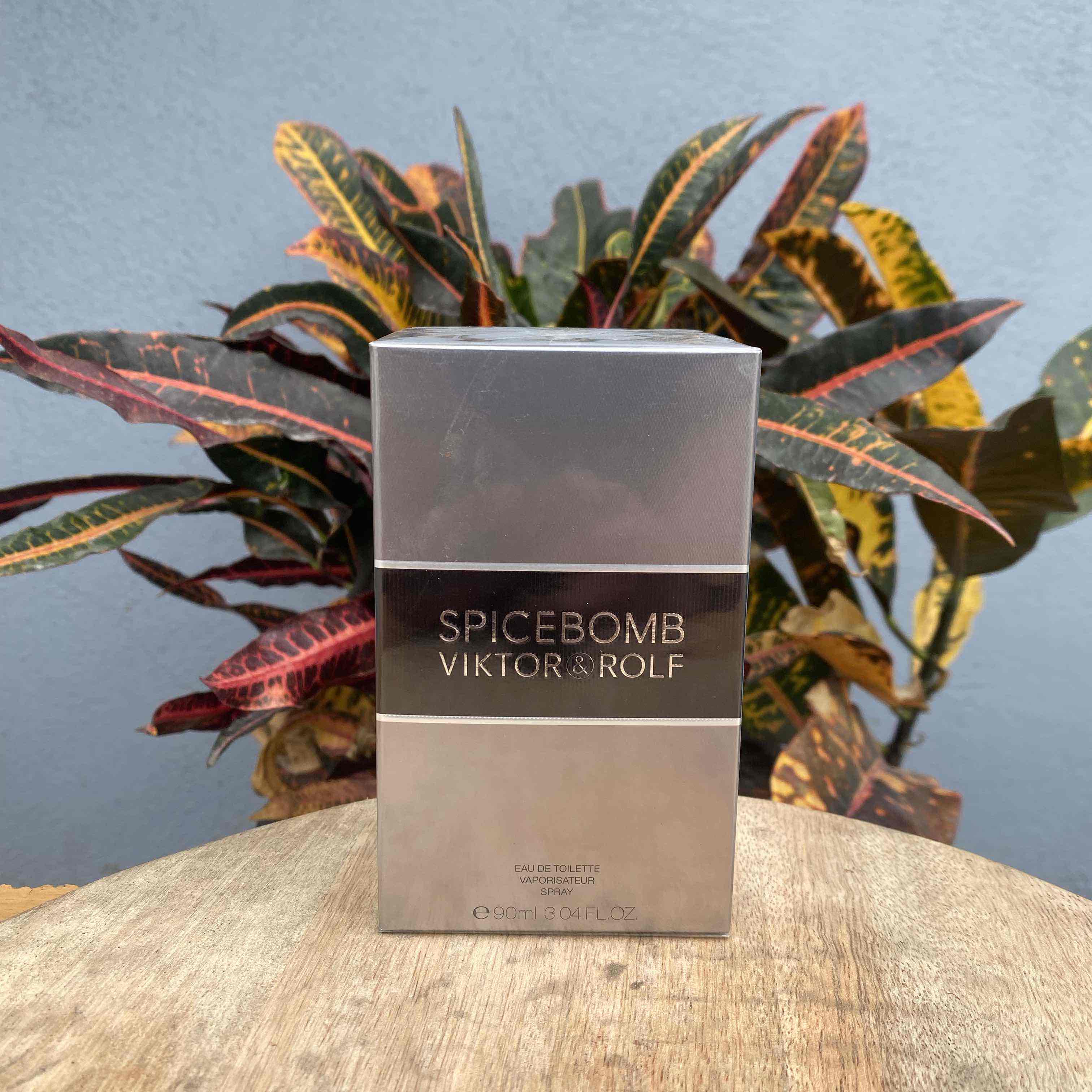 V&amp;R SPICEBOMB 90 ML EDT